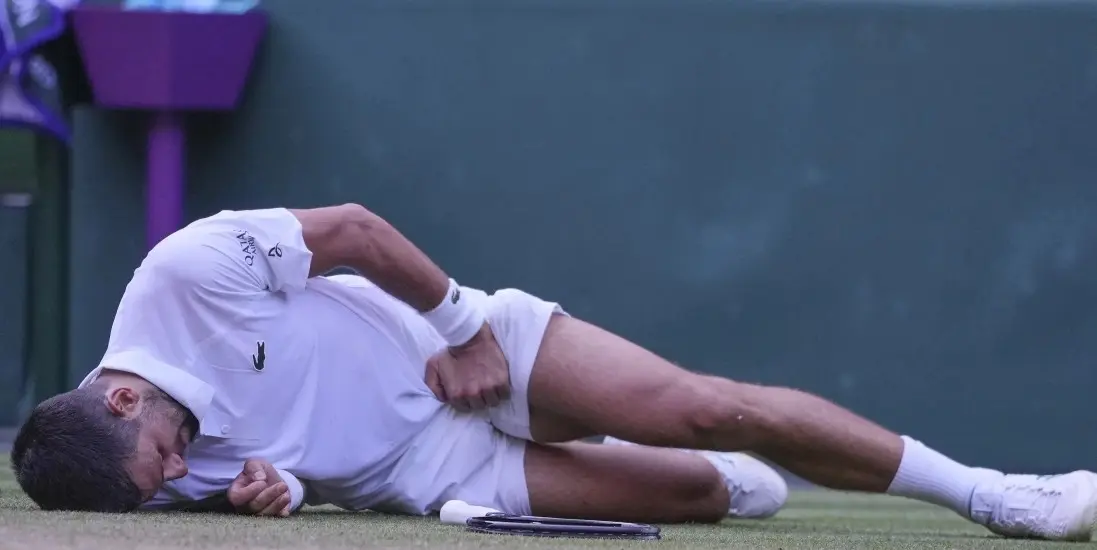 Djokovic Injury Scare