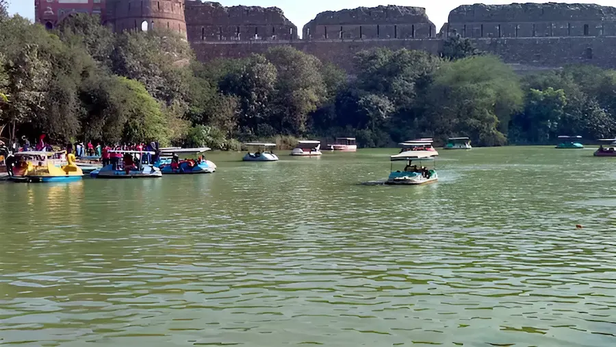 Purana Qila Boating