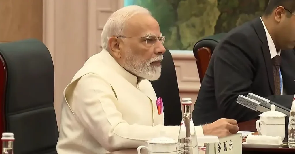 Modi in Tianjin SCO